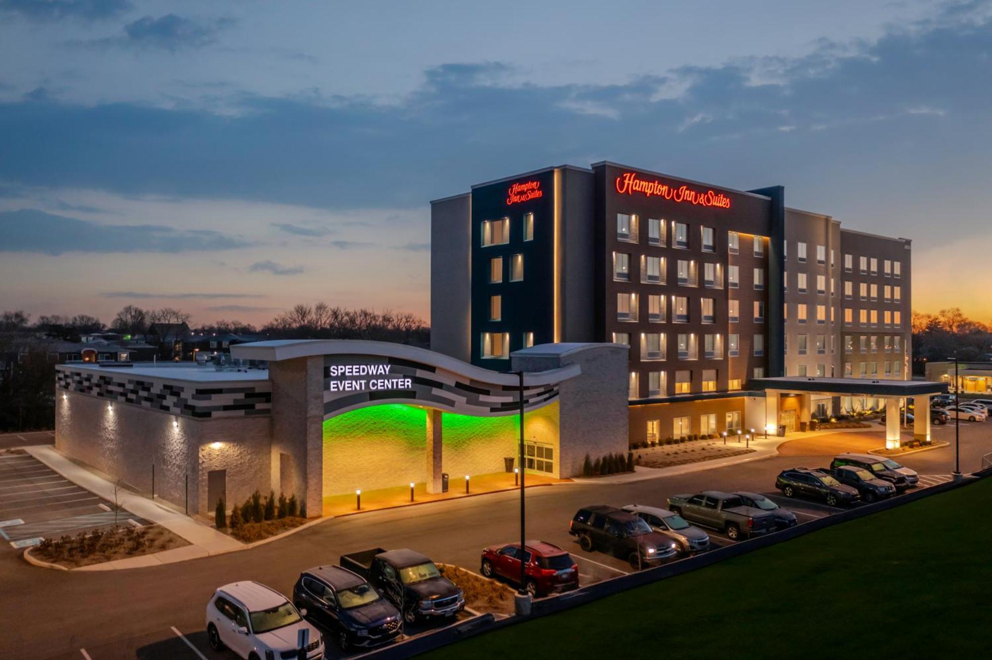 Hampton Inn & Suites Indianapolis West Speedway Extérieur photo